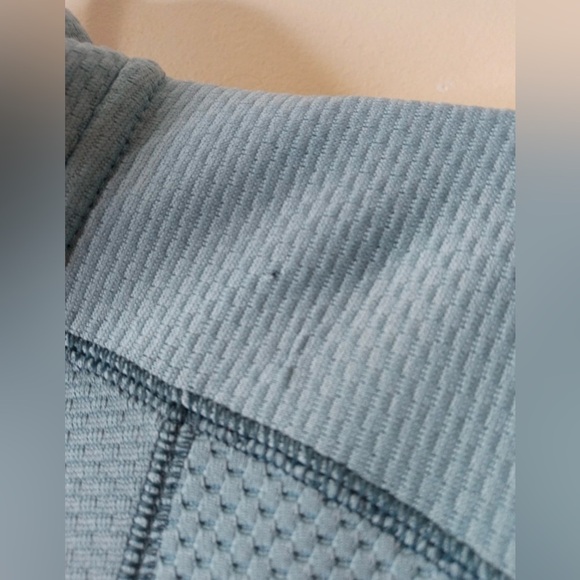 Under Armour AllSeasonGear 1/4 Zip Pullover Sweatshirt Small Blue - Picture 9 of 12